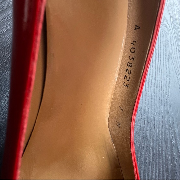 Stuart Weitzman red patent leather shoes
Size 7 M Open Toe 3-inch heels - Picture 9 of 14
